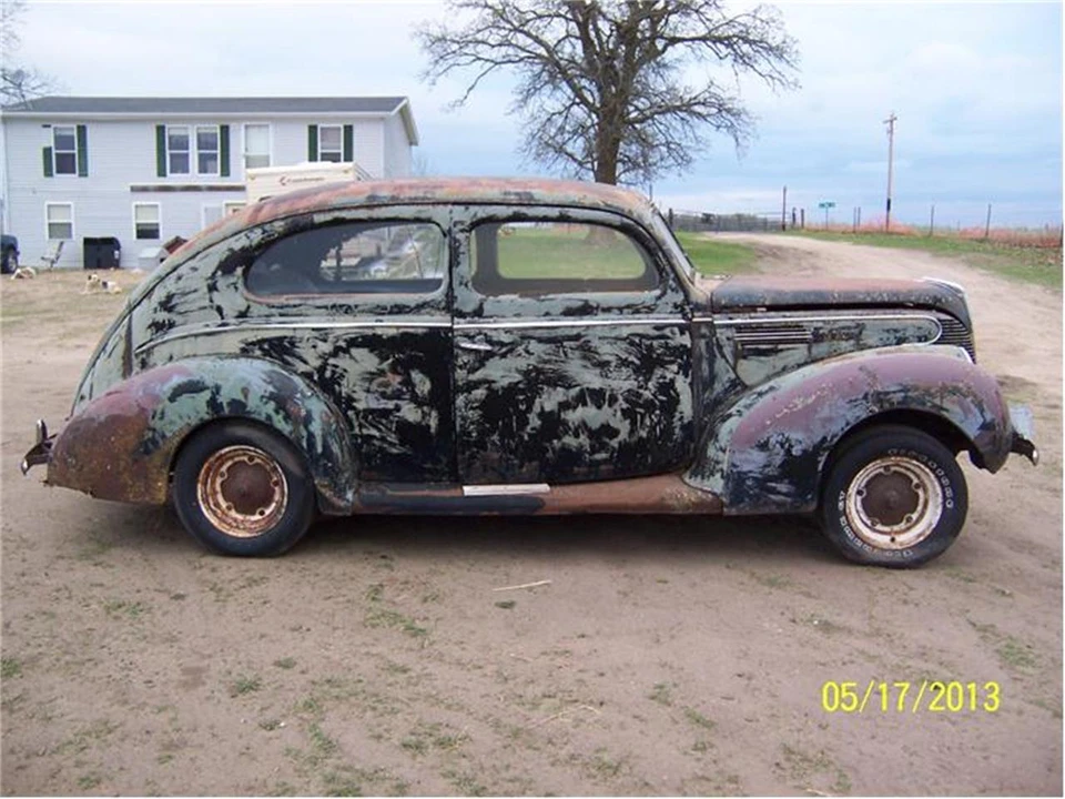 1939 Ford Standard & Deluxe & Super Deluxe - Image 2 of 12