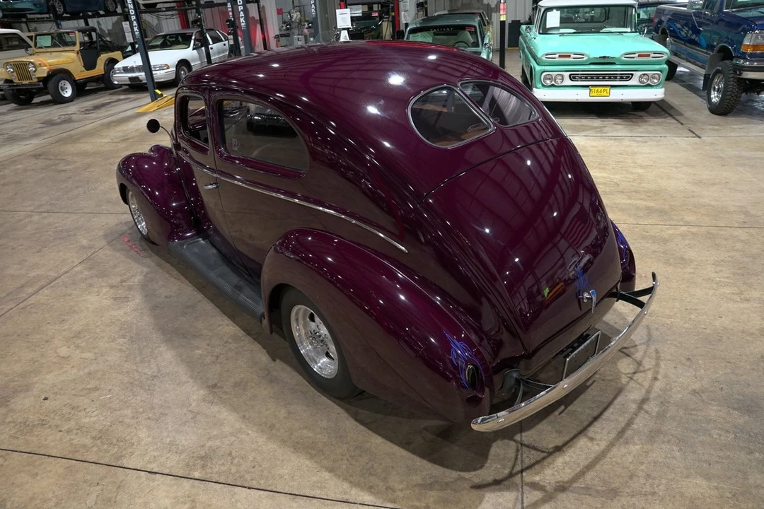 1939 Ford Standard & Deluxe & Super Deluxe - Image 16 of 31