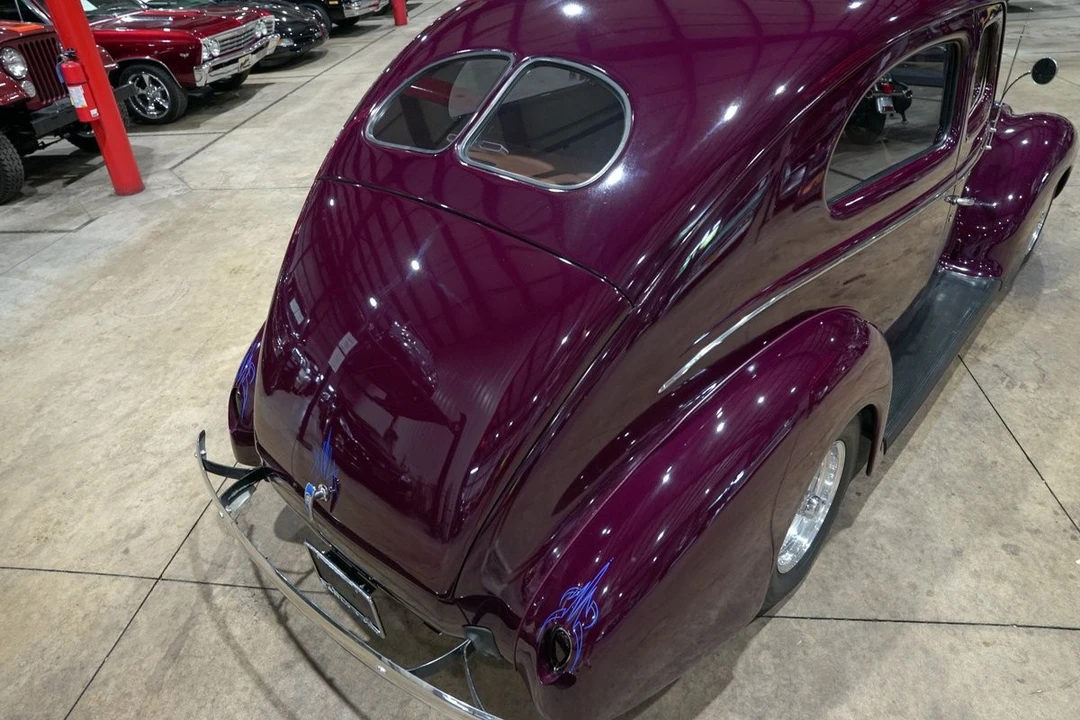 1939 Ford Standard & Deluxe & Super Deluxe - Image 20 of 31
