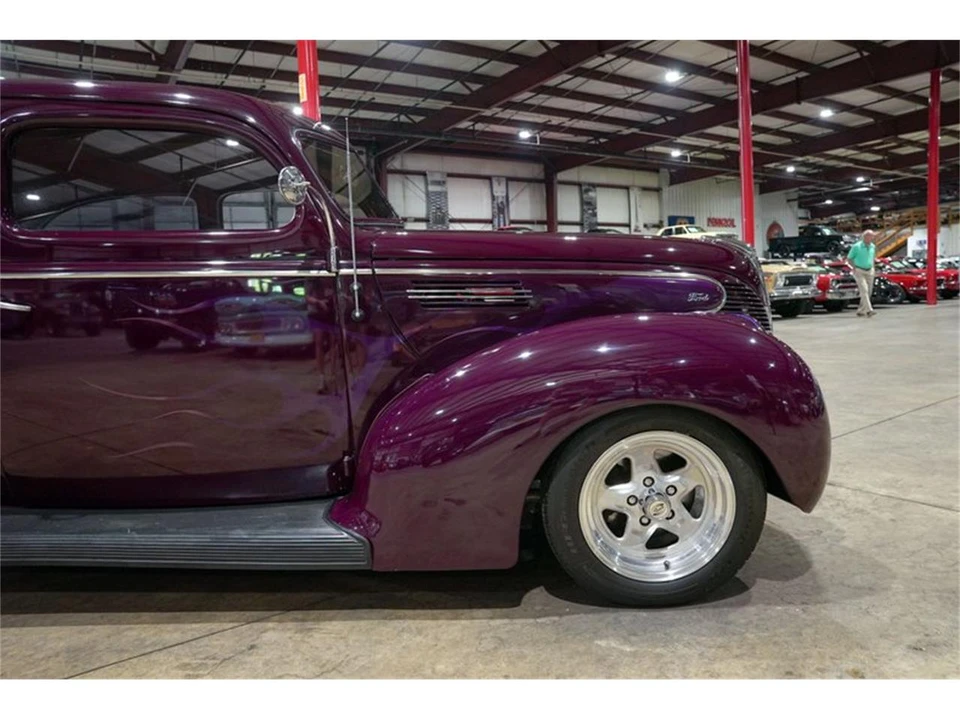 1939 Ford Standard & Deluxe & Super Deluxe - Image 11 of 31