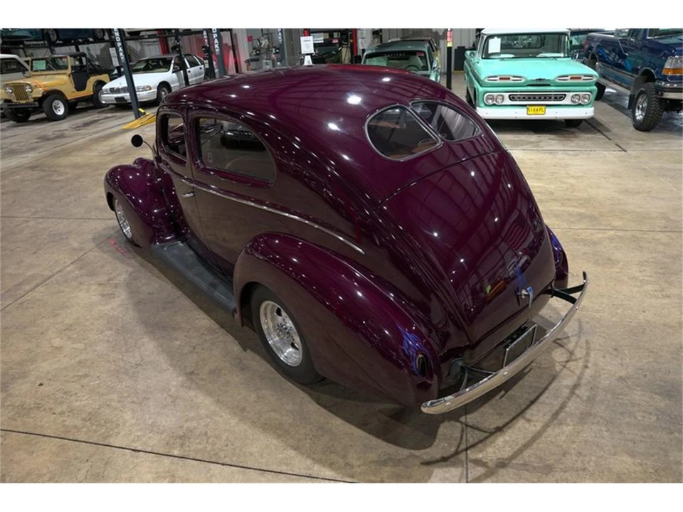 1939 Ford Standard & Deluxe & Super Deluxe - Image 16 of 31