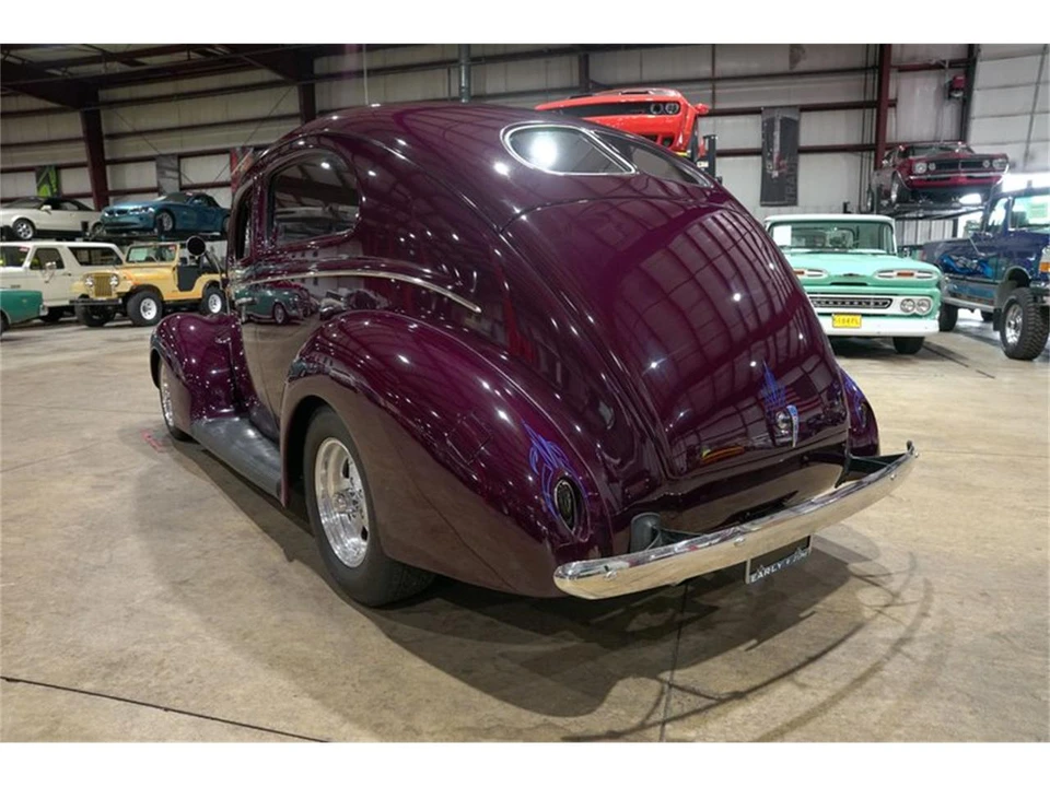 1939 Ford Standard & Deluxe & Super Deluxe - Image 6 of 31
