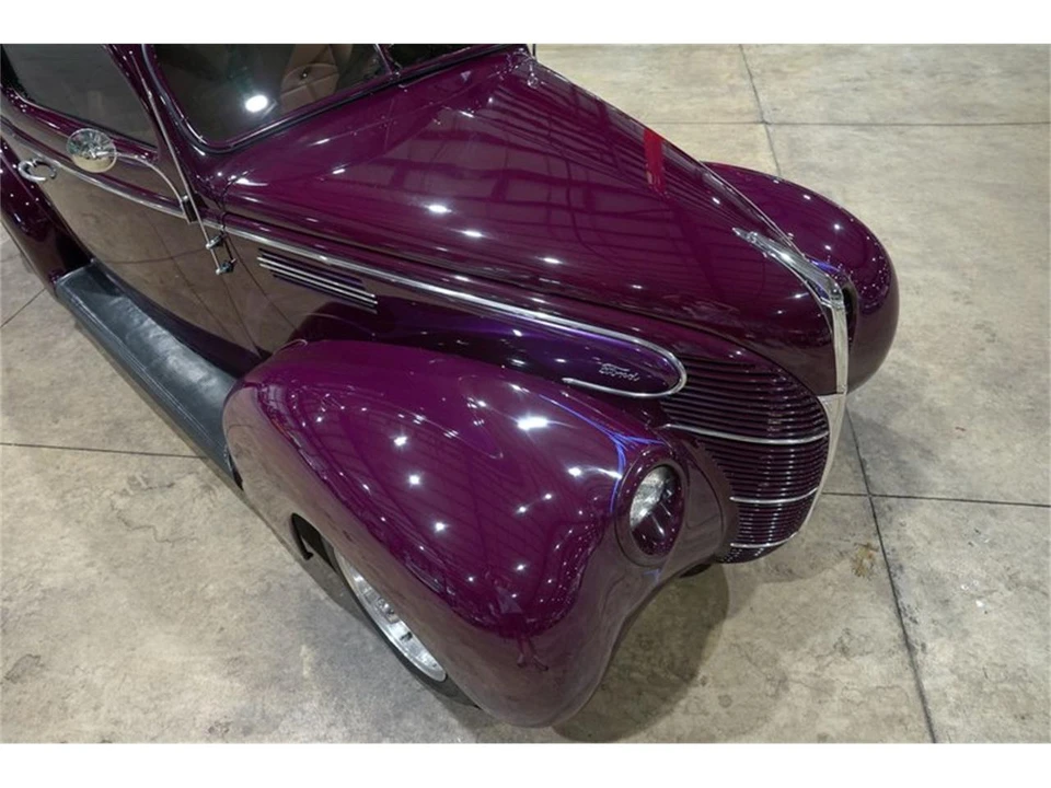 1939 Ford Standard & Deluxe & Super Deluxe - Image 18 of 31