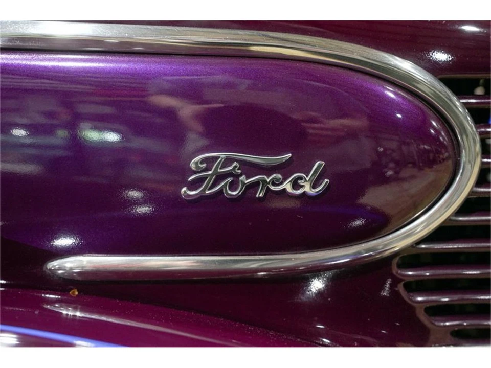 1939 Ford Standard & Deluxe & Super Deluxe - Image 23 of 31