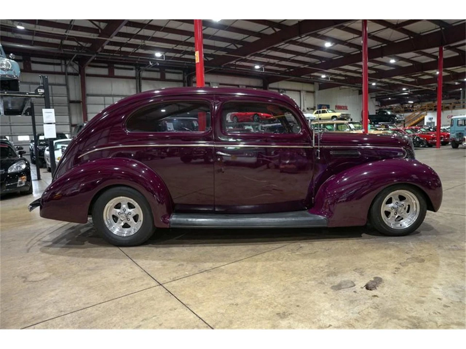 1939 Ford Standard & Deluxe & Super Deluxe - Image 10 of 31