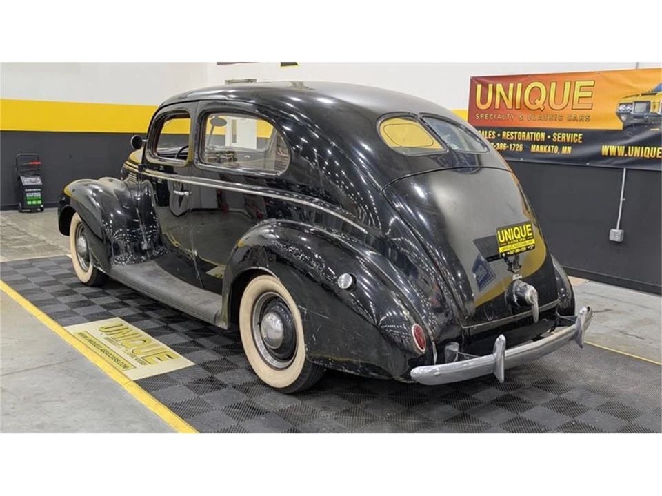 1939 Ford Standard & Deluxe & Super Deluxe - Image 2 of 9