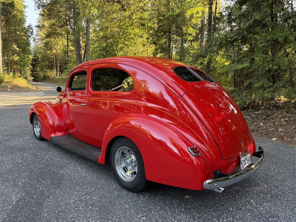 1939 Ford Standard & Deluxe & Super Deluxe - Image 7 of 30