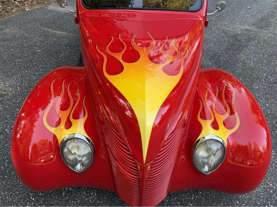 1939 Ford Standard & Deluxe & Super Deluxe - Image 8 of 30