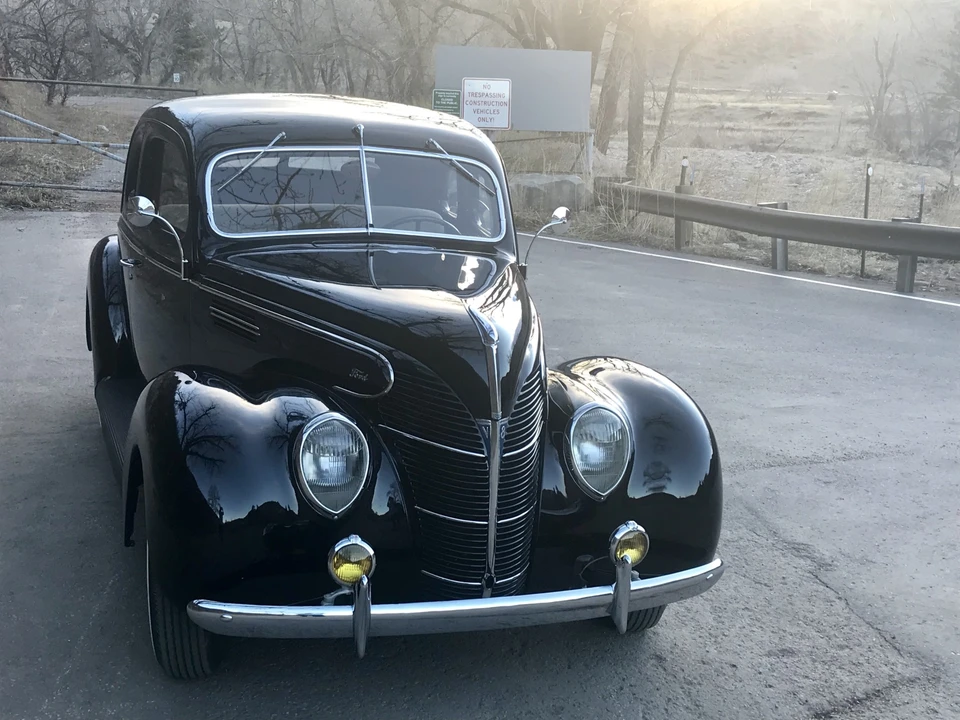 1939 Ford Standard & Deluxe & Super Deluxe - Image 6 of 31