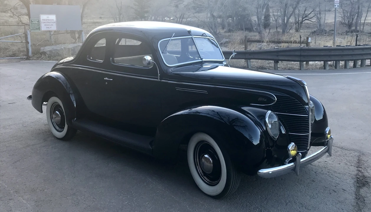 1939 Ford Standard & Deluxe & Super Deluxe - Image 7 of 31