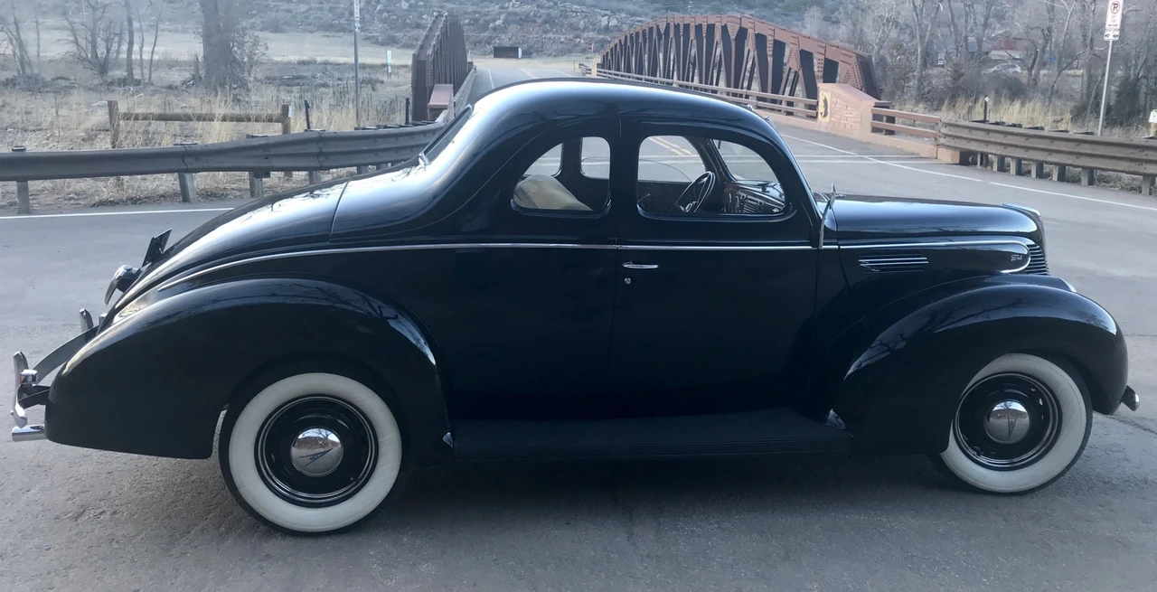 1939 Ford Standard & Deluxe & Super Deluxe - Image 8 of 31