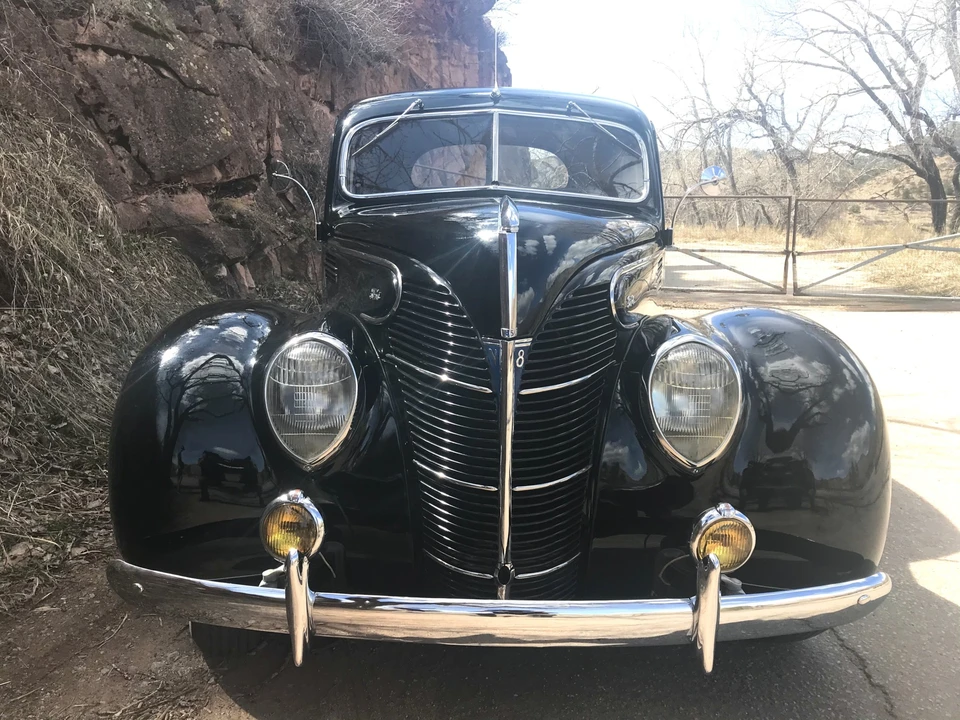 1939 Ford Standard & Deluxe & Super Deluxe - Image 5 of 31