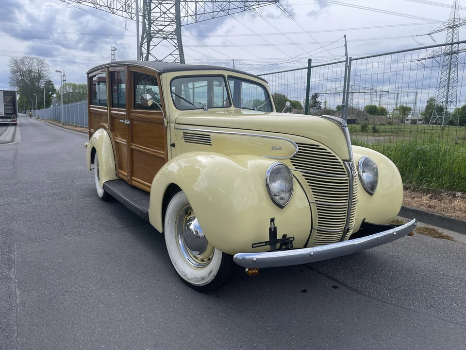 1939 Ford Standard & Deluxe & Super Deluxe - Image 13 of 31