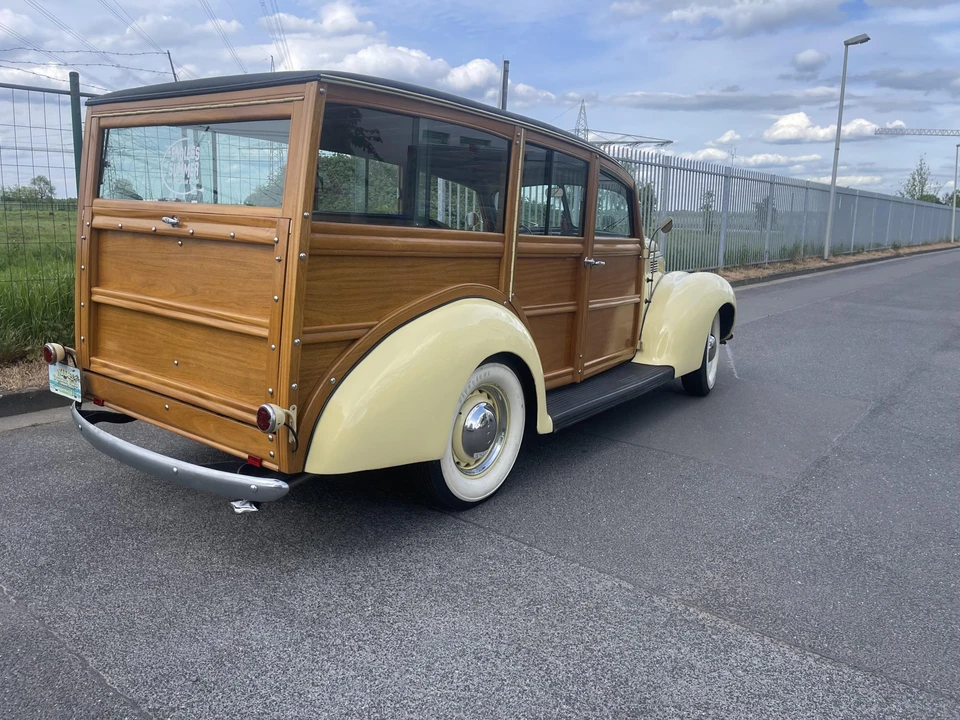 1939 Ford Standard & Deluxe & Super Deluxe - Image 9 of 31