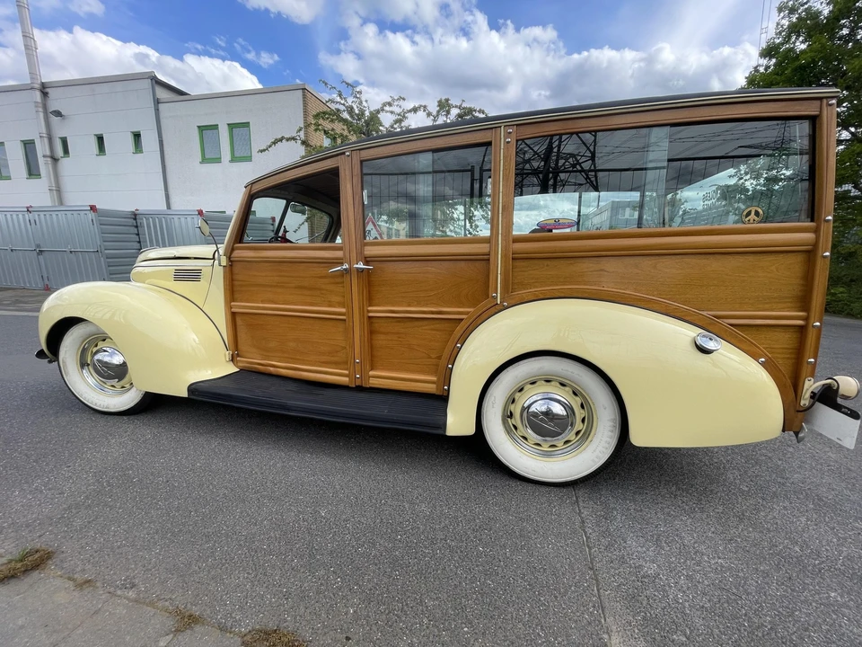 1939 Ford Standard & Deluxe & Super Deluxe - Image 4 of 31