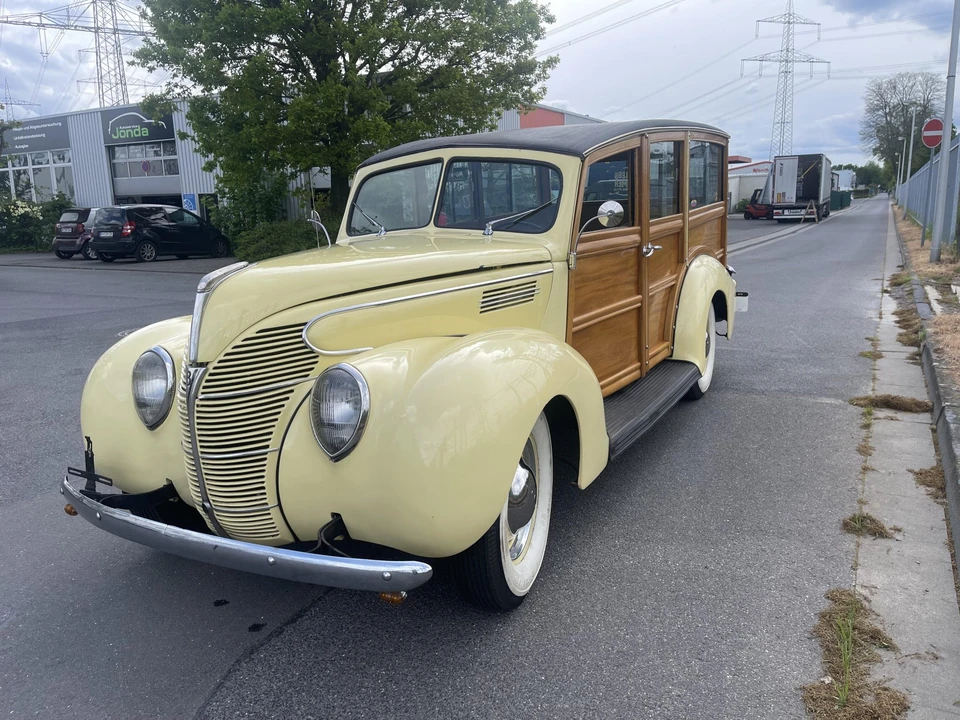 1939 Ford Standard & Deluxe & Super Deluxe - Image 2 of 31