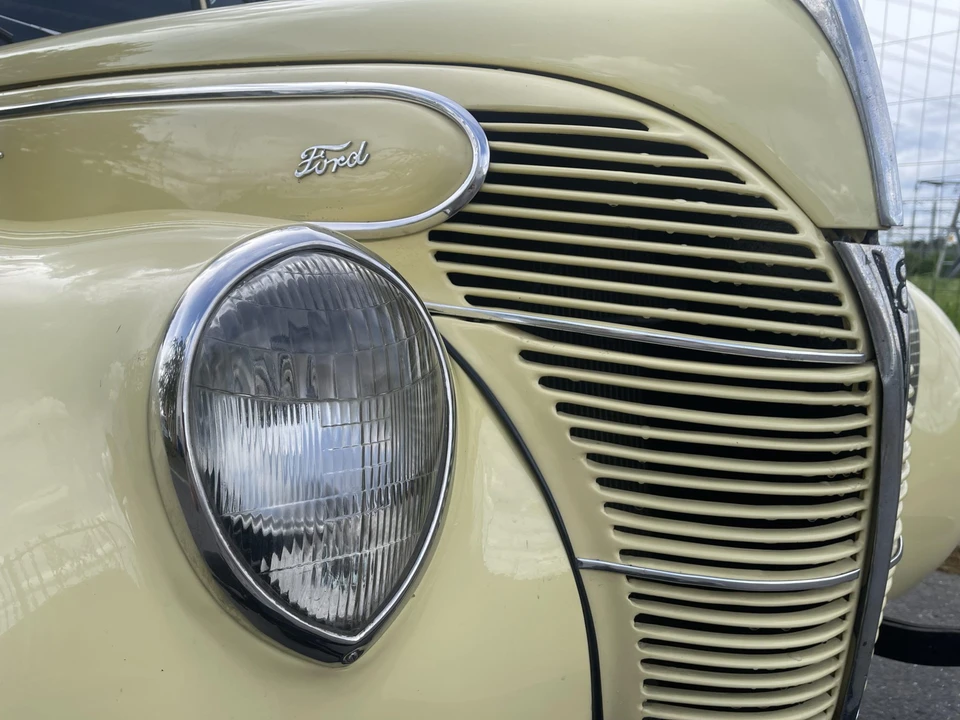 1939 Ford Standard & Deluxe & Super Deluxe - Image 28 of 31