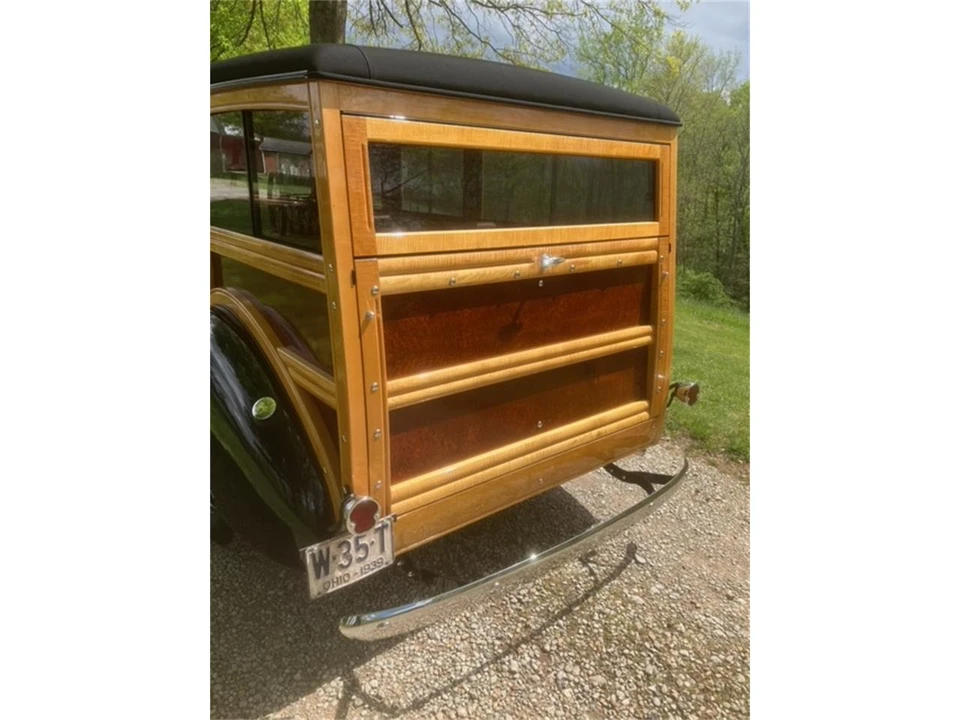 1939 Ford Standard & Deluxe & Super Deluxe - Image 4 of 31