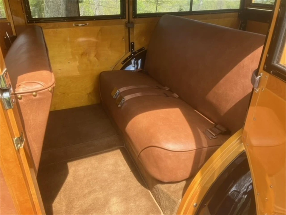 1939 Ford Standard & Deluxe & Super Deluxe - Image 9 of 31