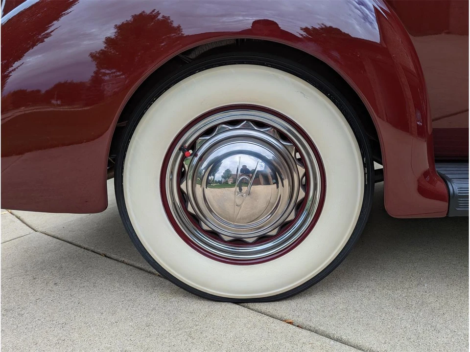 1939 Ford Standard & Deluxe & Super Deluxe - Image 20 of 31