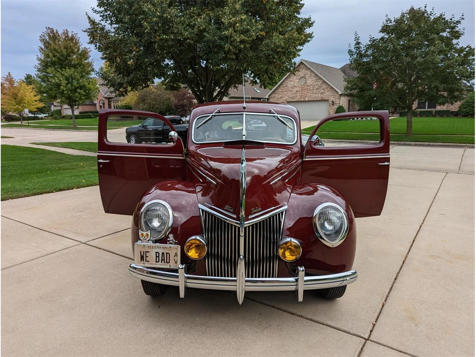 1939 Ford Standard & Deluxe & Super Deluxe - Image 14 of 31