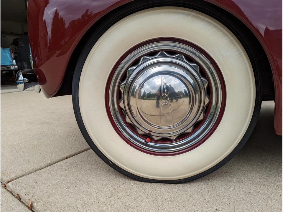 1939 Ford Standard & Deluxe & Super Deluxe - Image 30 of 31