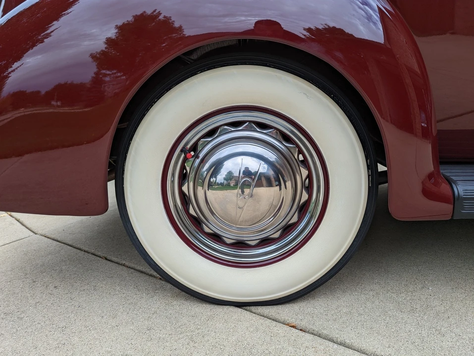 1939 Ford Standard & Deluxe & Super Deluxe - Image 21 of 31