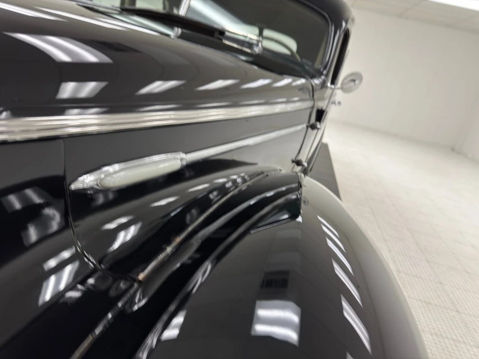 1939 Hudson - Image 14 of 31
