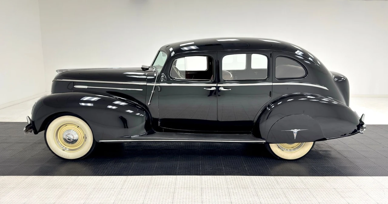 1939 Hudson - Image 3 of 31