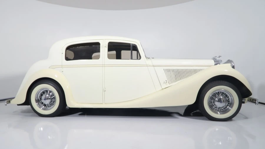 1939 Jaguar Mark IV - Image 2 of 12