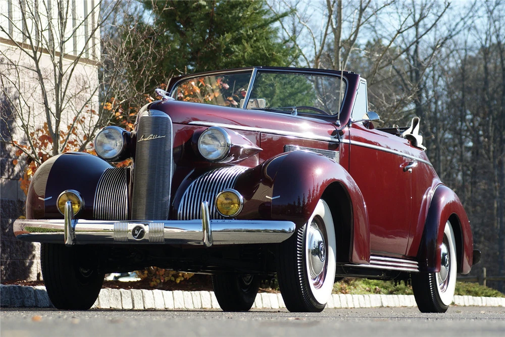 1939 LaSalle Series 50 - Image 2 of 7