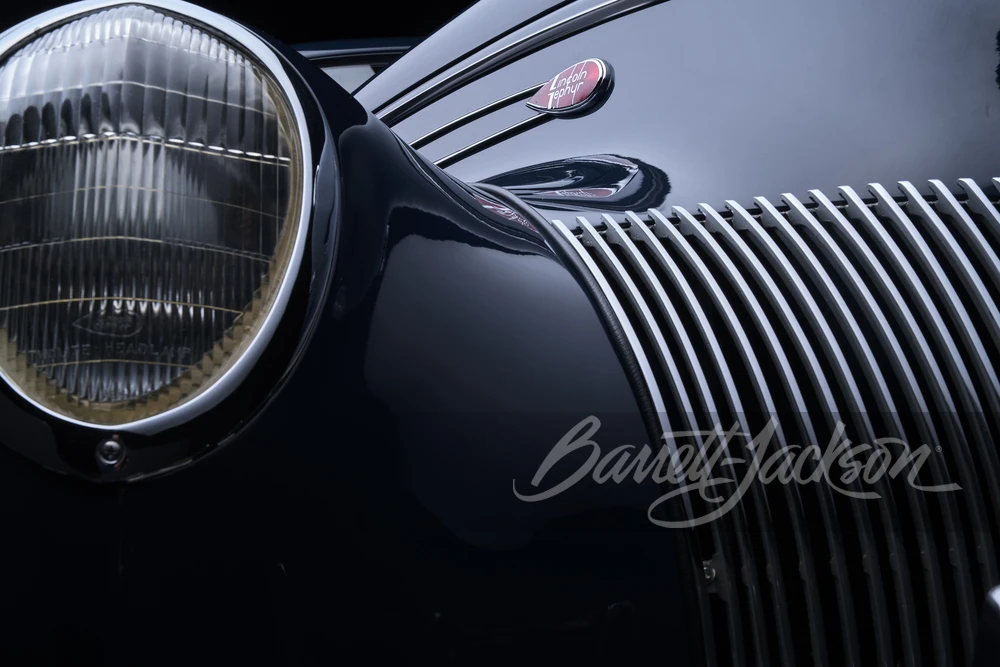 1939 Lincoln Zephyr - Image 28 of 31