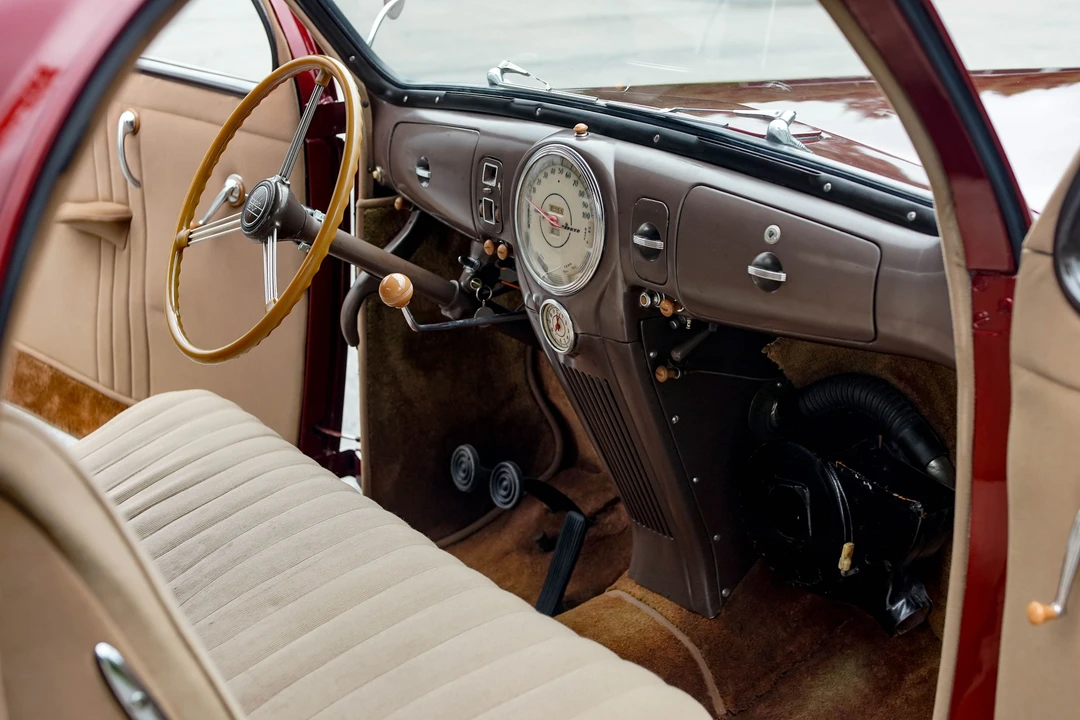 1939 Lincoln Zephyr - Image 21 of 31
