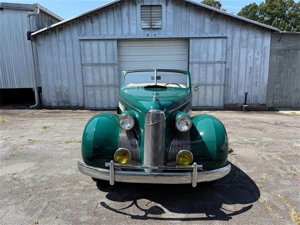 1939 LaSalle Series 50 - Image 17 of 31