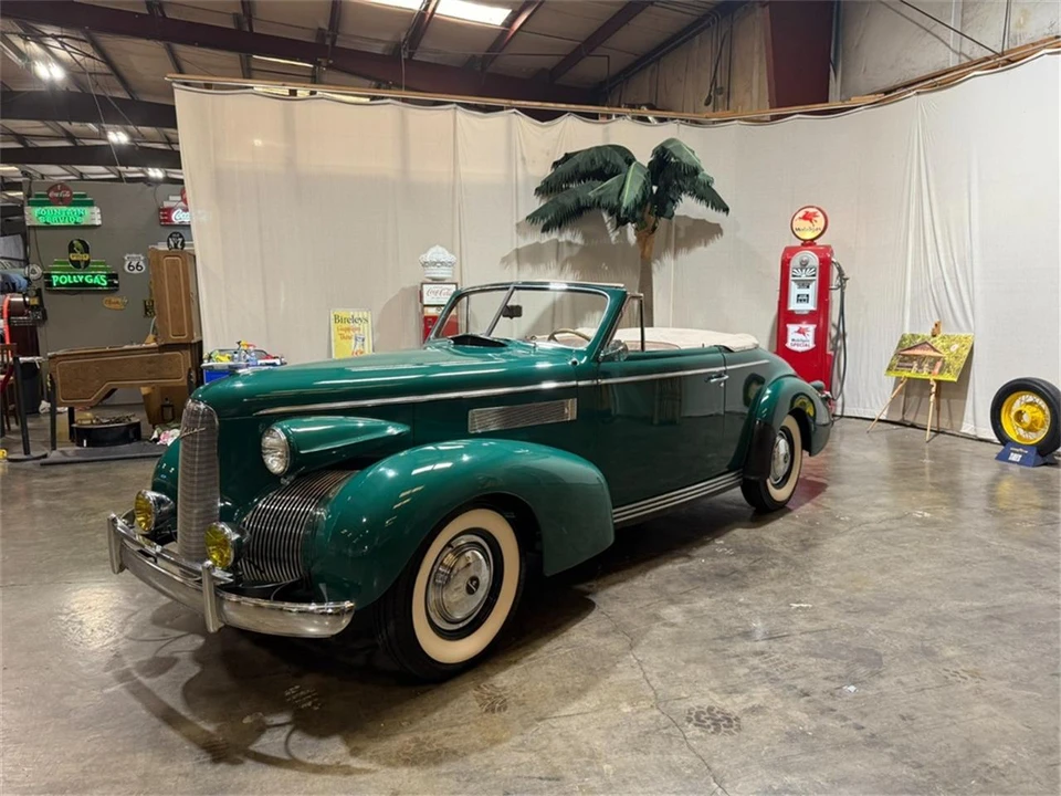 1939 LaSalle Series 50 - Image 3 of 31