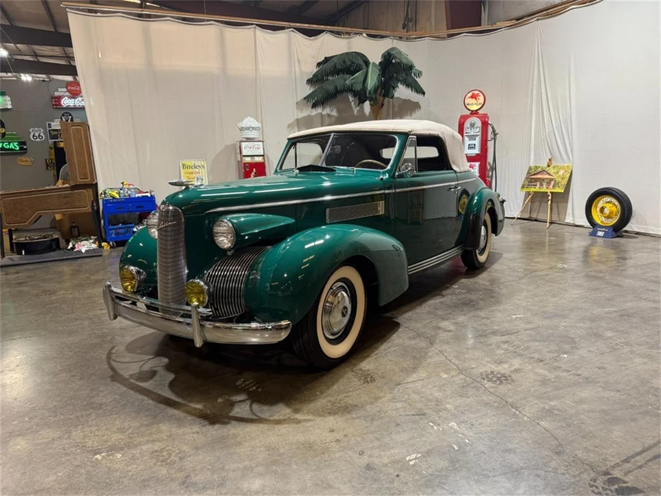 1939 LaSalle Series 50 - Image 13 of 31