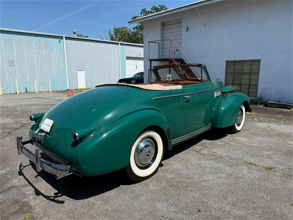 1939 LaSalle Series 50 - Image 14 of 31