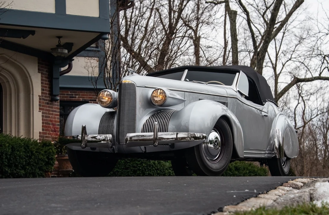 1939 LaSalle Series 50 - Image 16 of 31