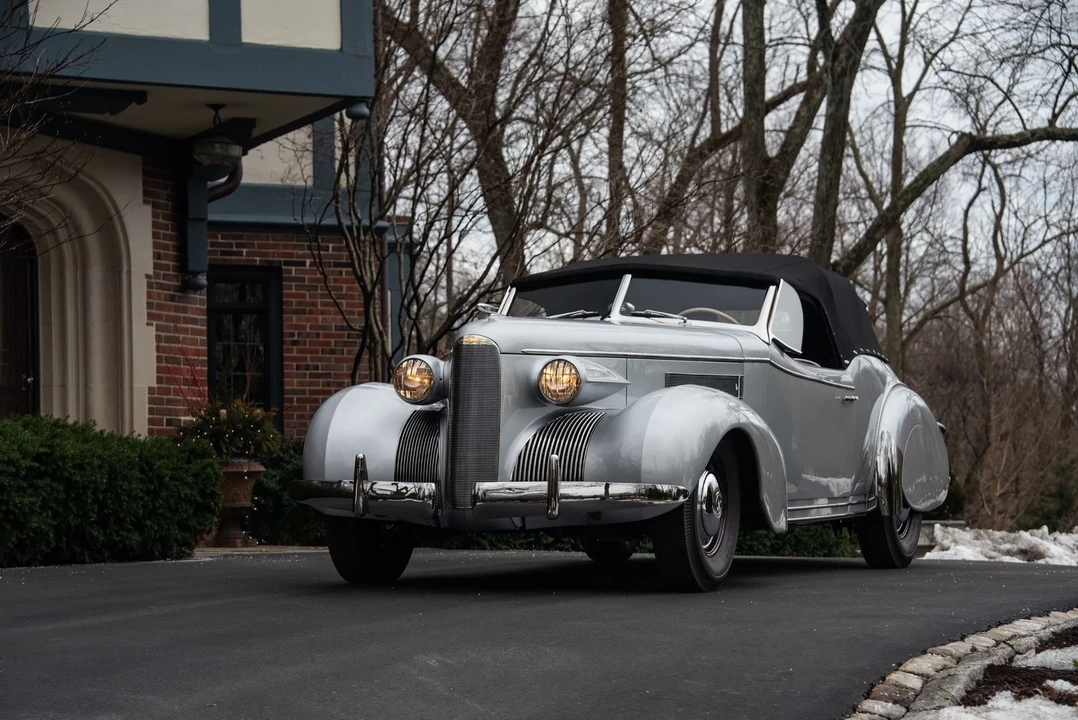 1939 LaSalle Series 50 - Image 17 of 31