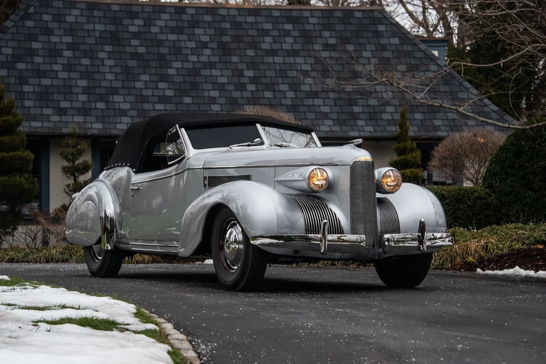 1939 LaSalle Series 50 - Image 24 of 31