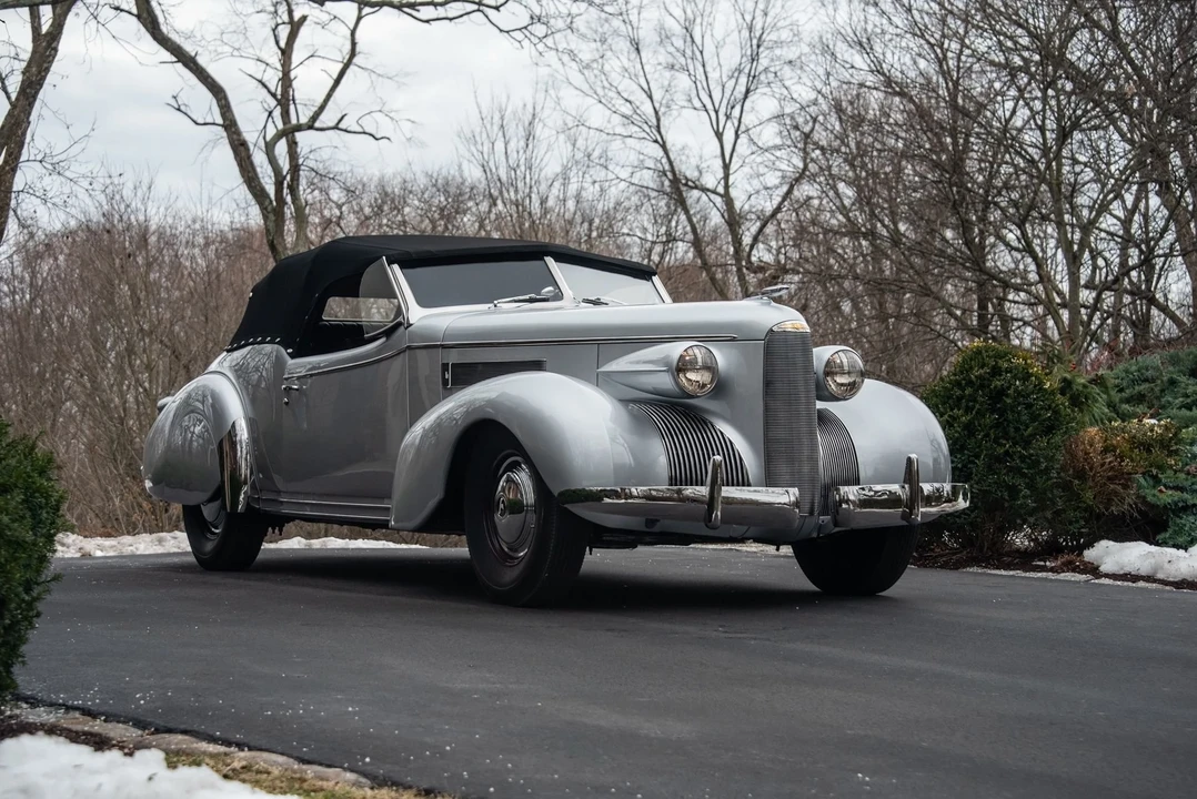 1939 LaSalle Series 50 - Image 12 of 31