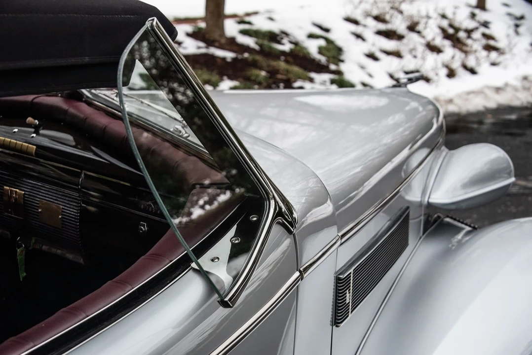 1939 LaSalle Series 50 - Image 30 of 31