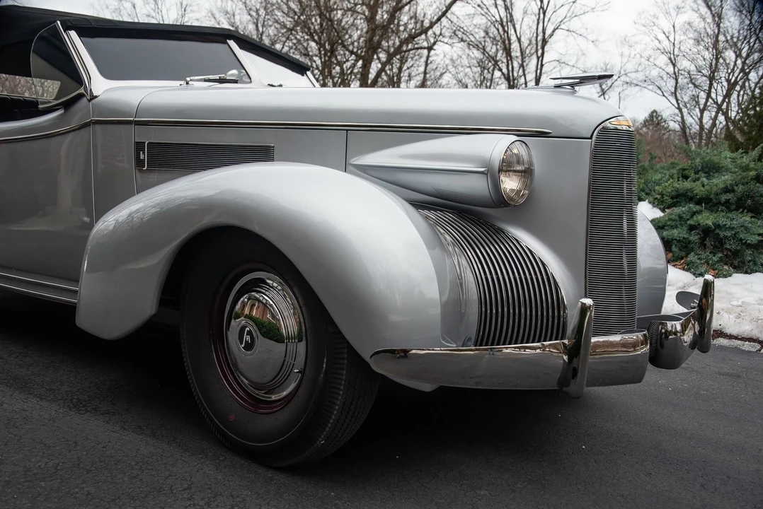1939 LaSalle Series 50 - Image 28 of 31