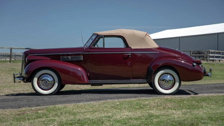 1939 LaSalle Series 50 - Image 2 of 16