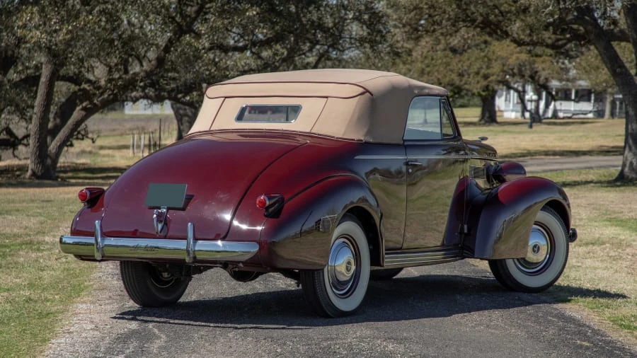 1939 LaSalle Series 50 - Image 3 of 16