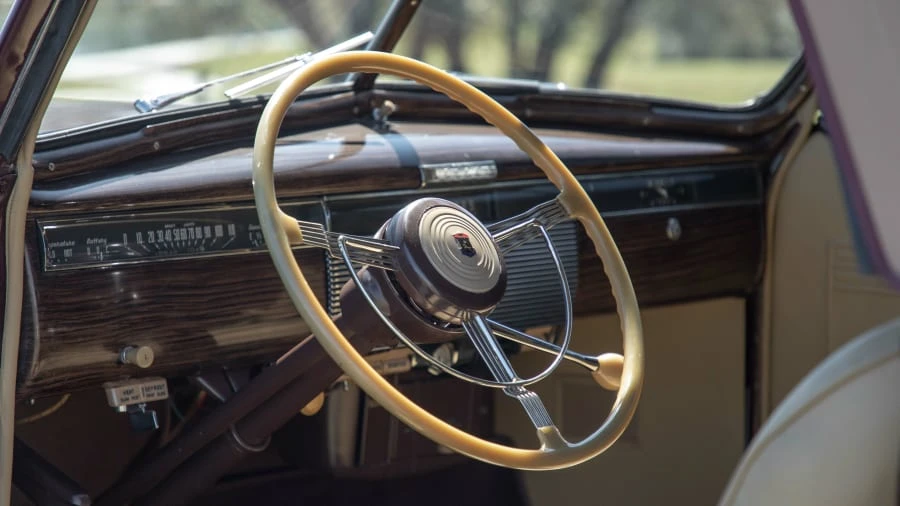 1939 LaSalle Series 50 - Image 9 of 16