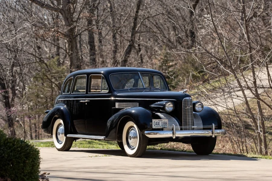 1939 LaSalle Series 50 - Image 6 of 31