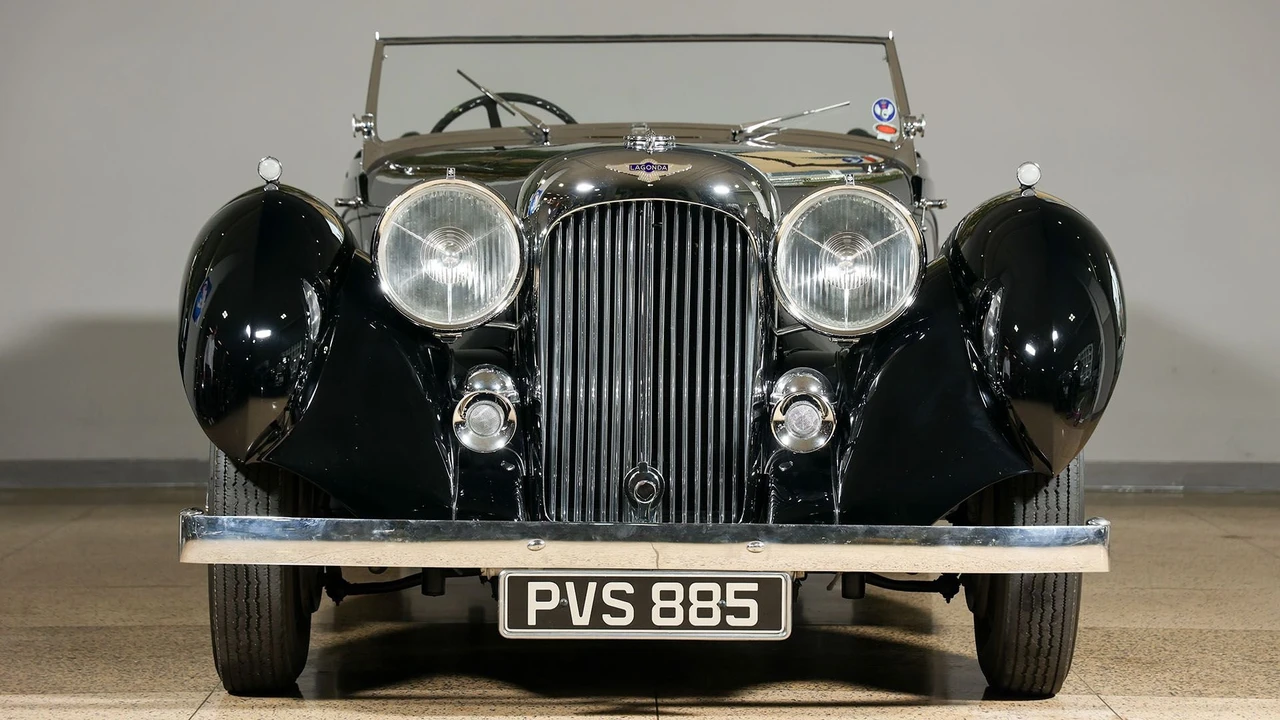 1939 Lagonda - Image 2 of 31