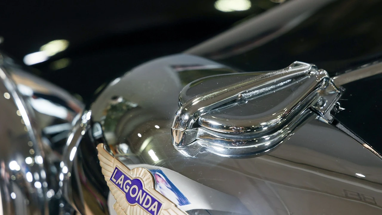 1939 Lagonda - Image 14 of 31