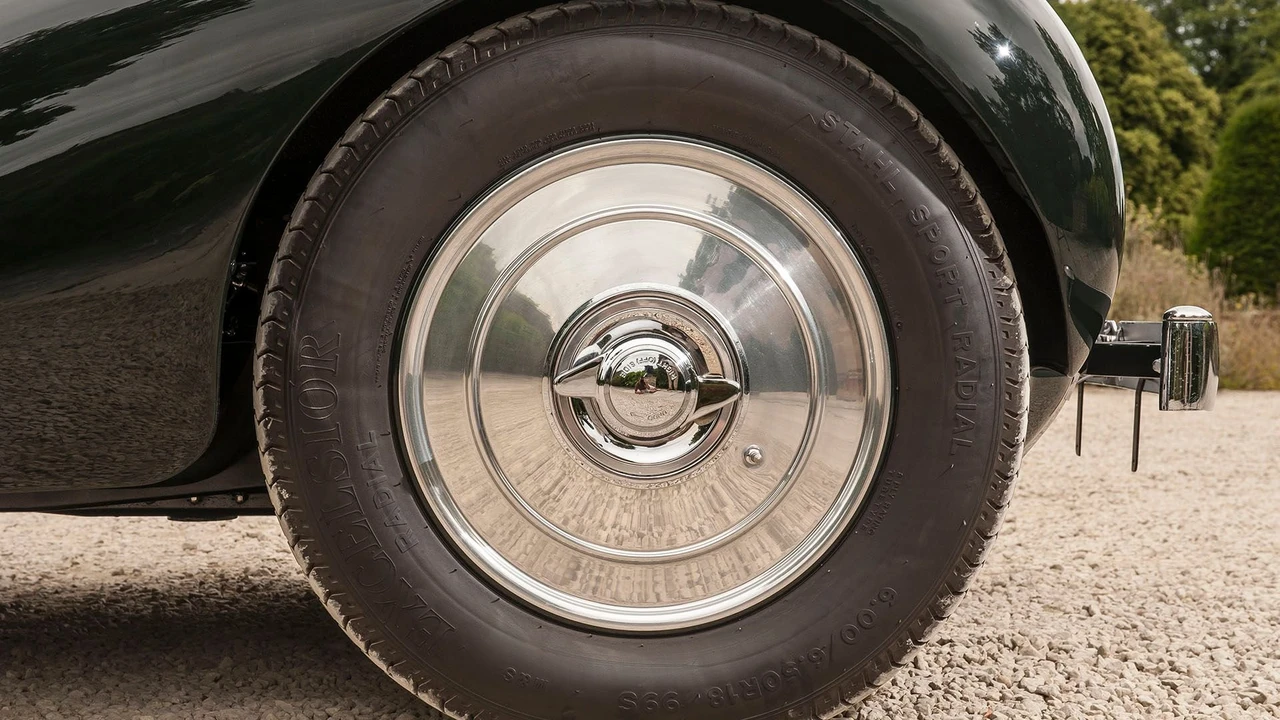 1939 Lagonda - Image 22 of 31